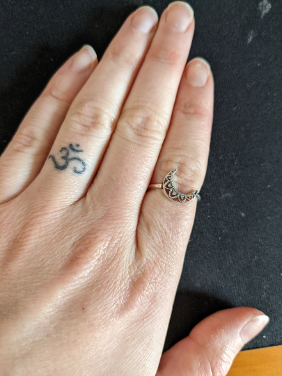 Silver Crescent Moon Ring