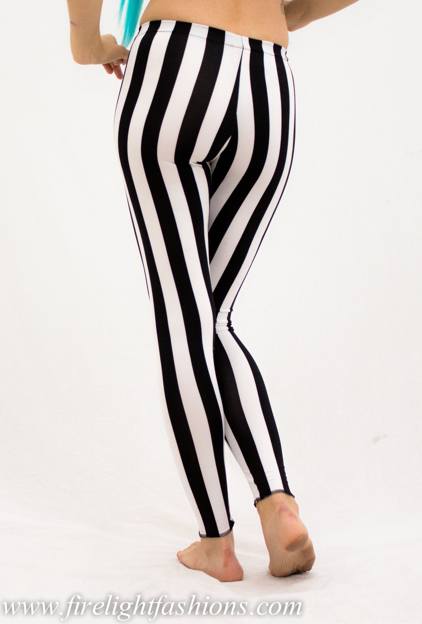B/W Stripe Feminine Leggings