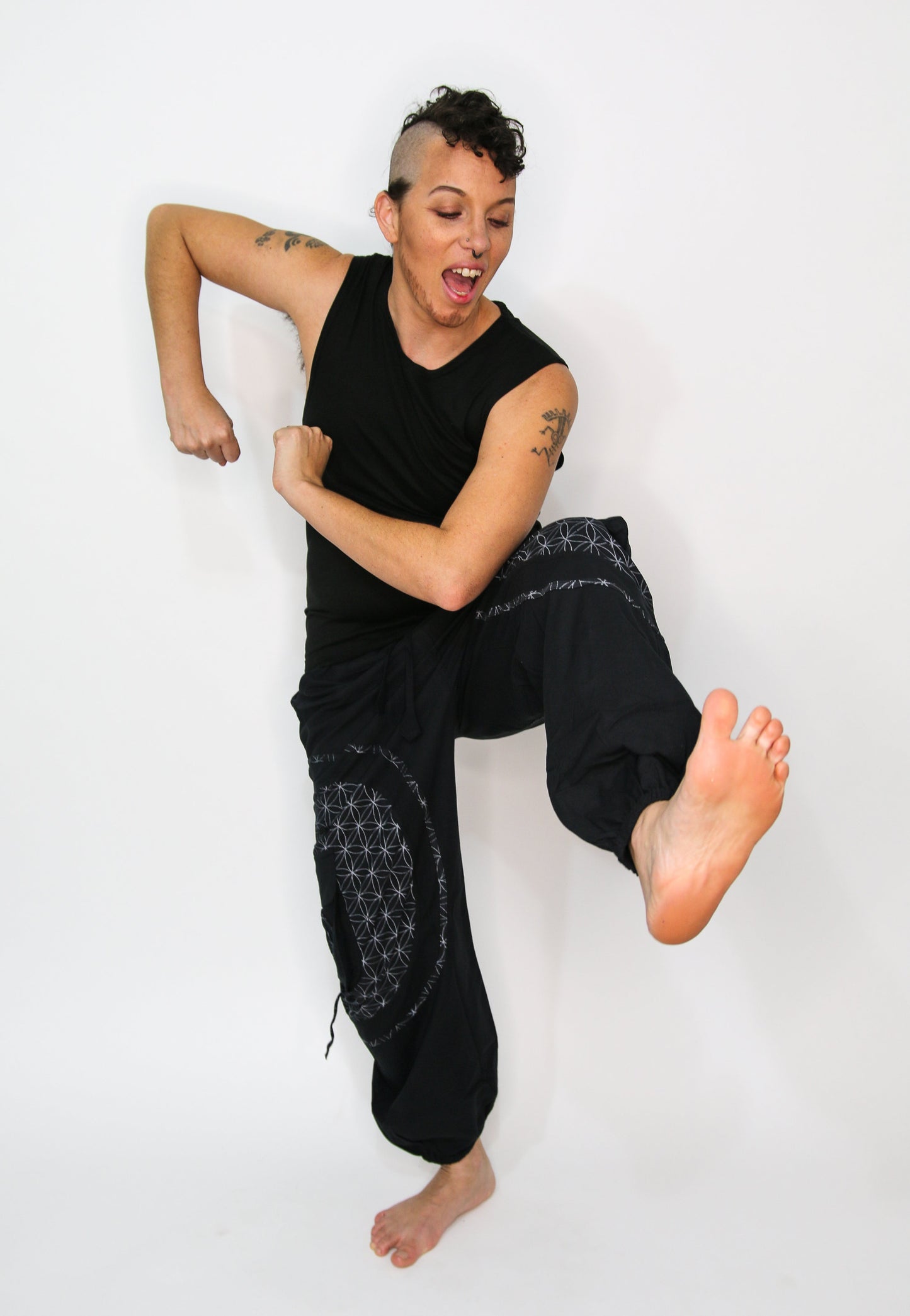 Flow Pants - Black Flower of Life