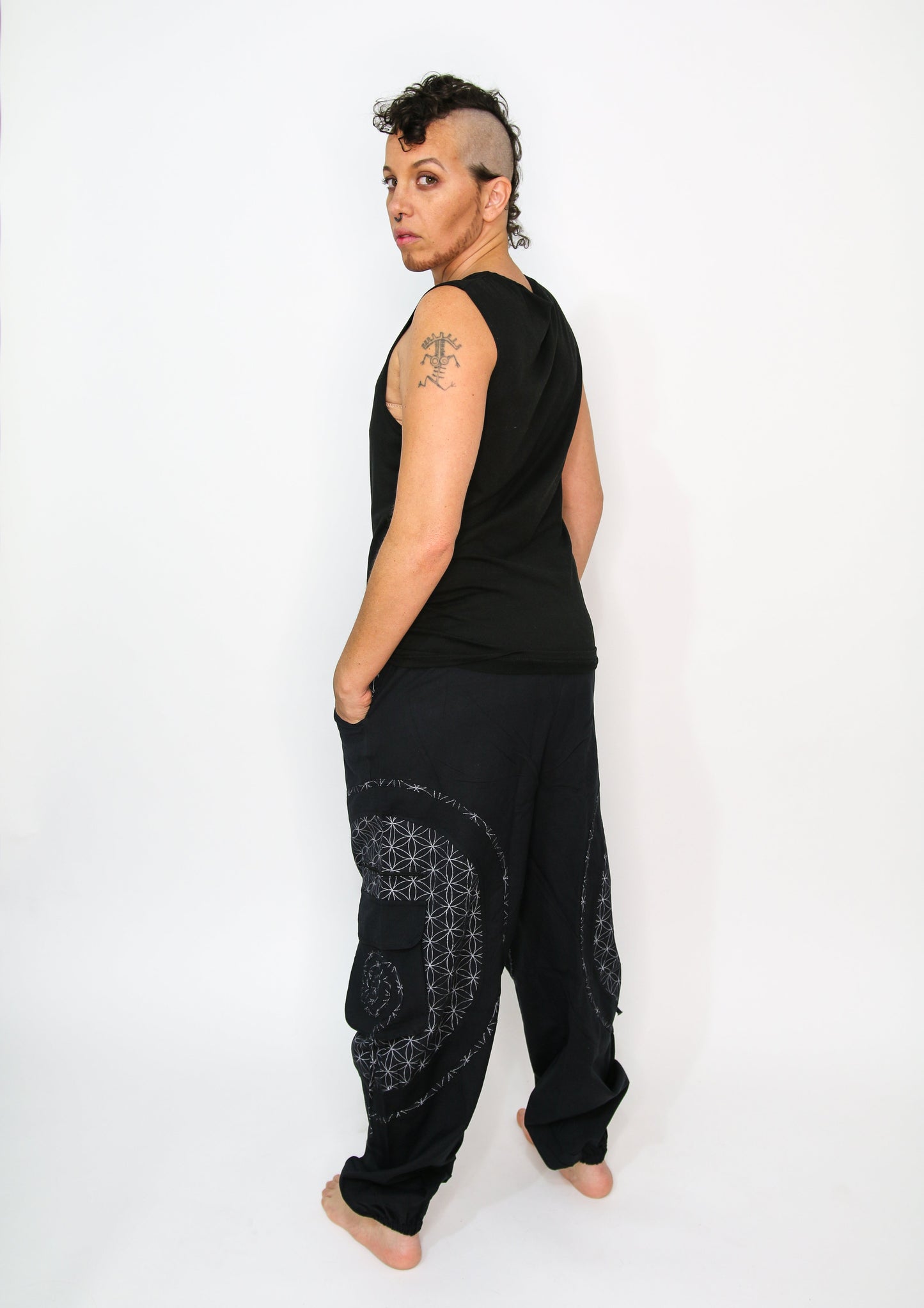 Flow Pants - Black Flower of Life