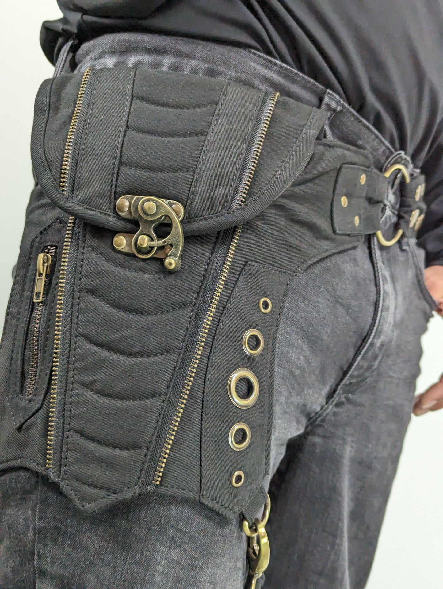 Bliss Pockets - hip holster