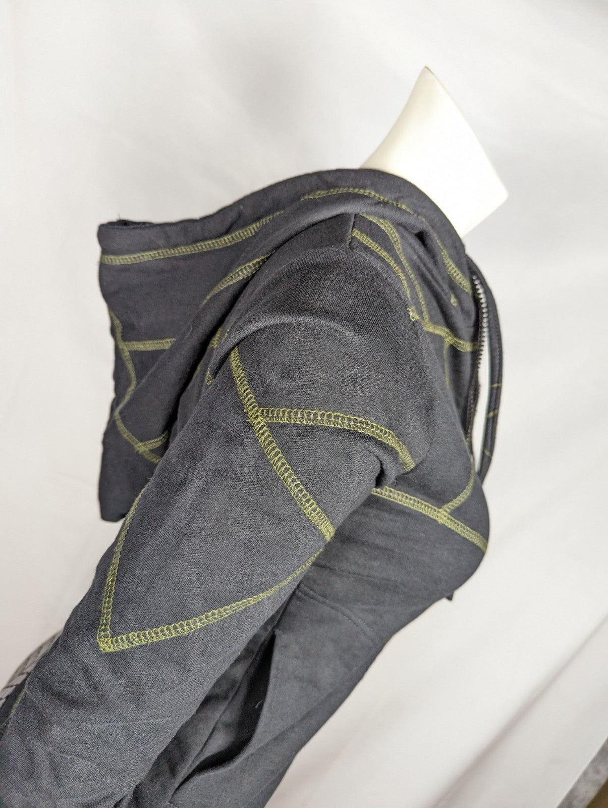 Avatar Zipper Hoodie