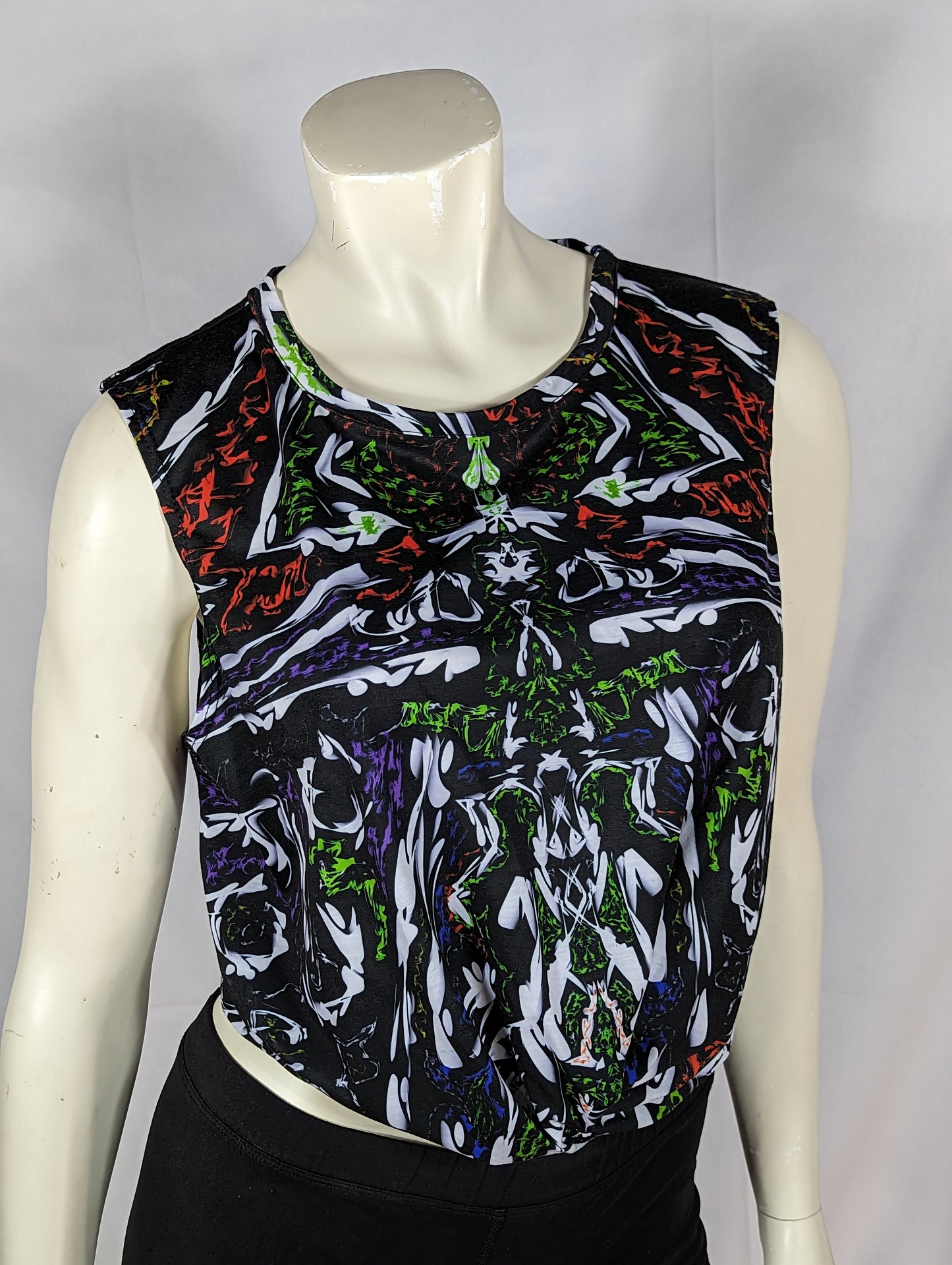 Twist Front Cropped Tops