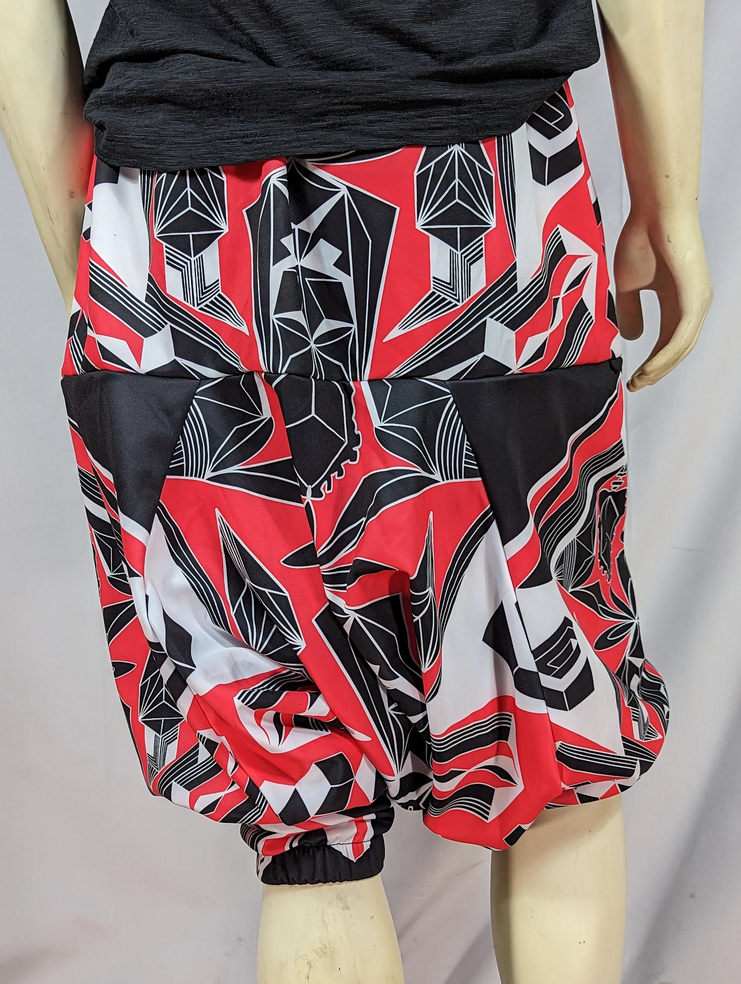 Cubic Flowconium Mid-range Drop Harems