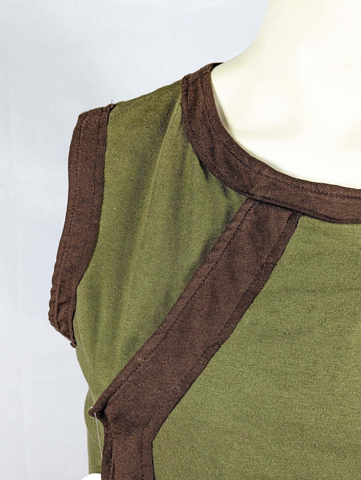 Jedi Sleeveless Tee