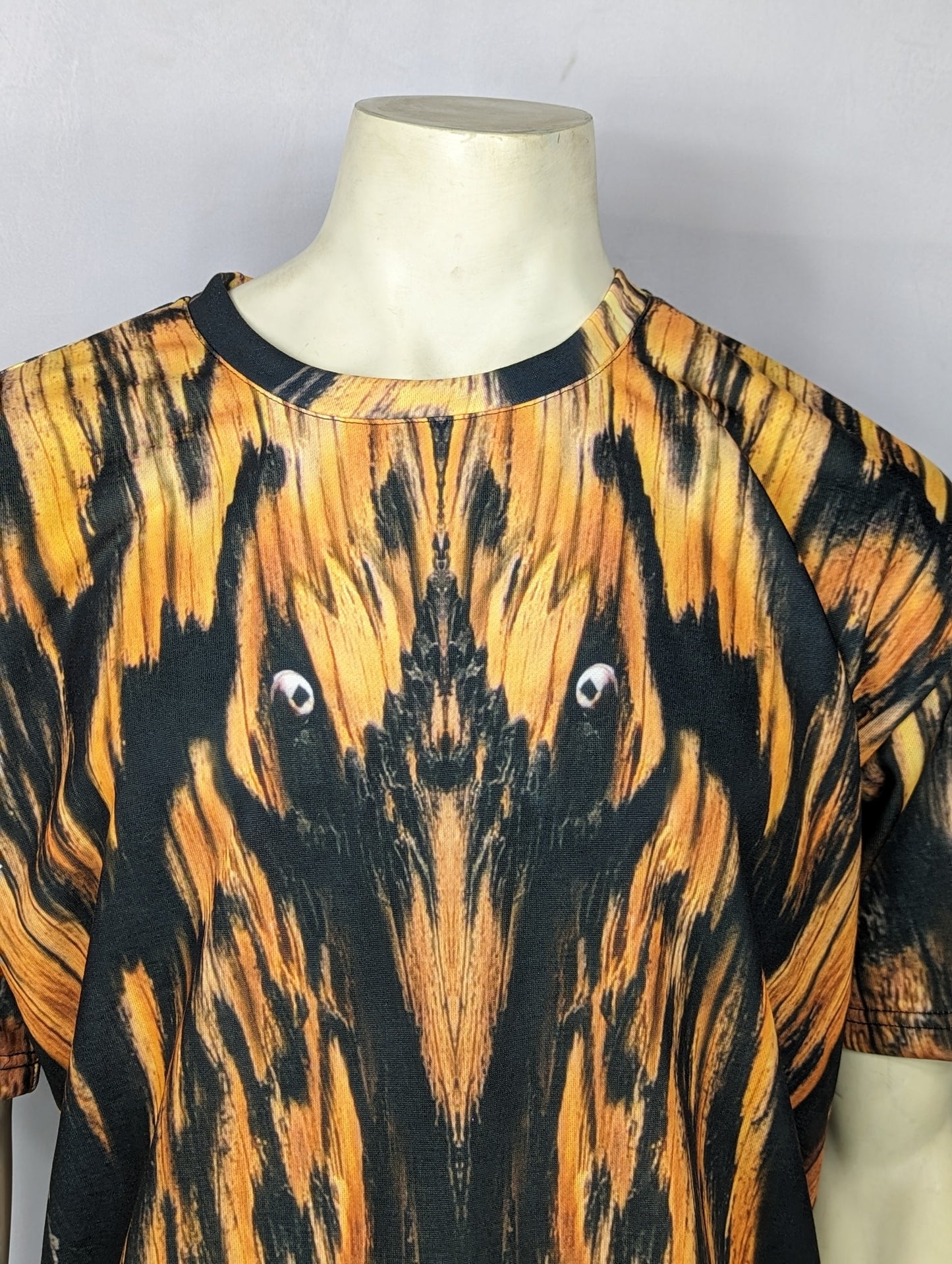 Avian Ascension Men's Premium Heavyweight Tee