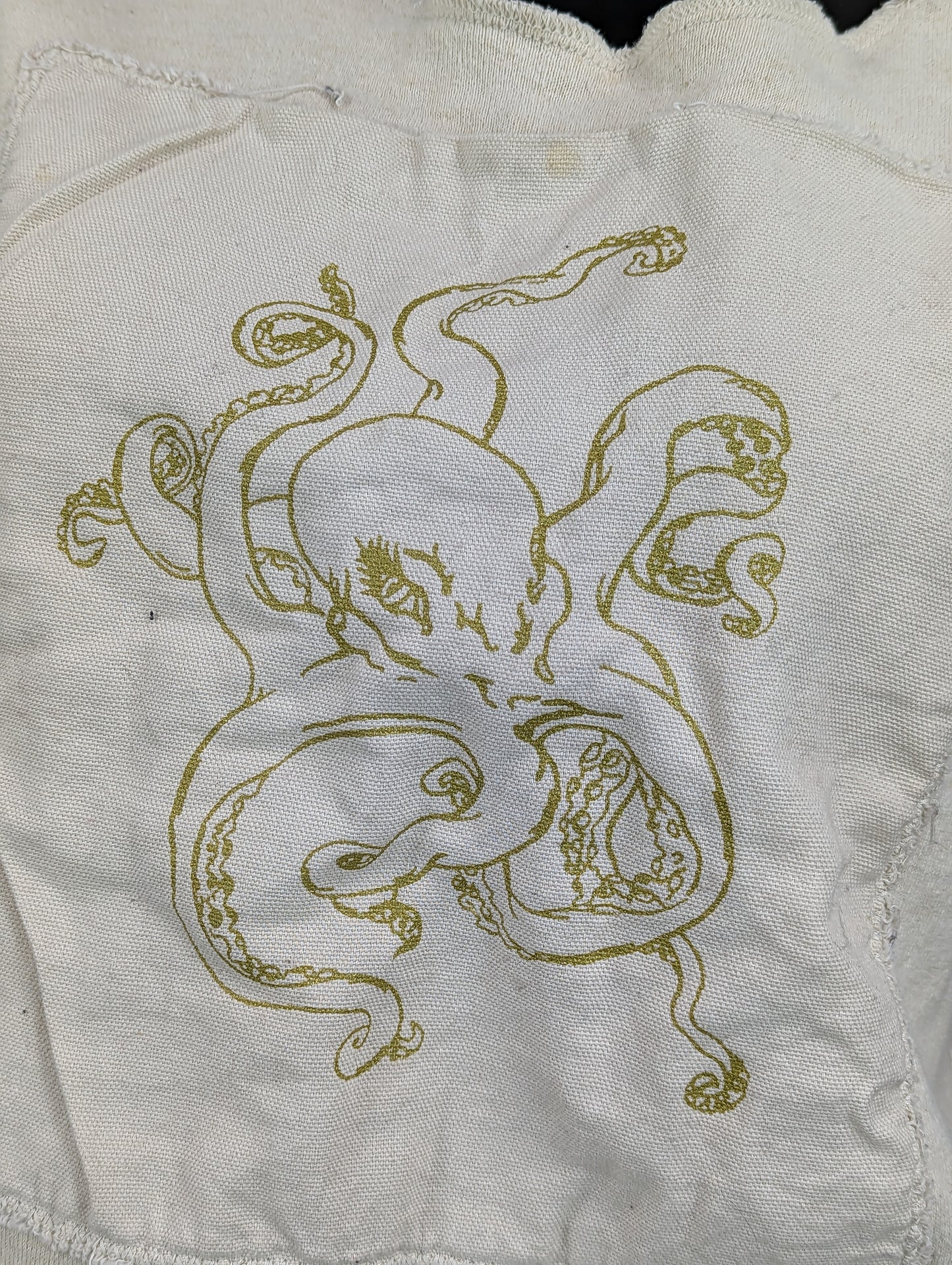 Cream Hooded Octopus Tank-Top