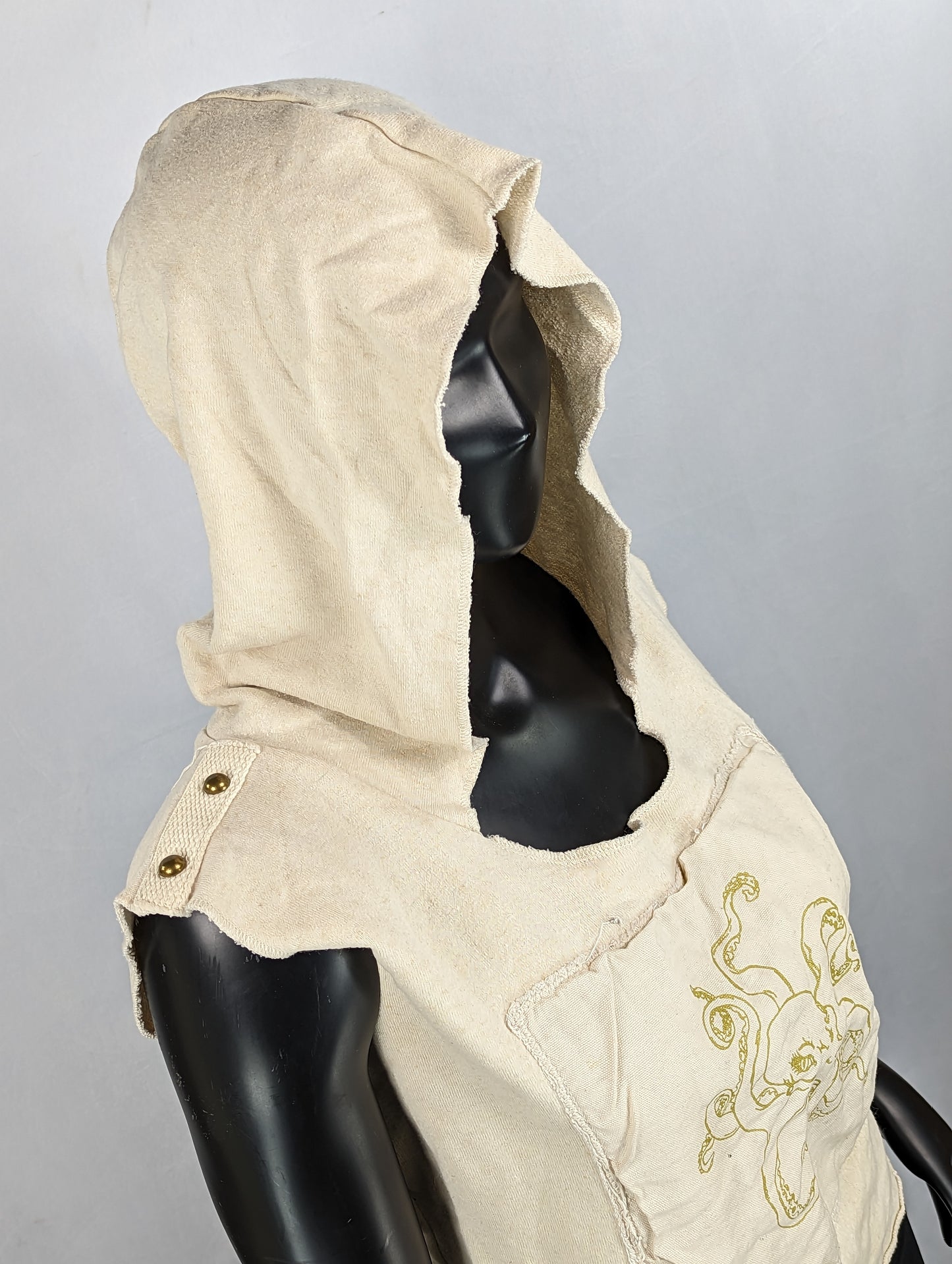 Cream Hooded Octopus Tank-Top