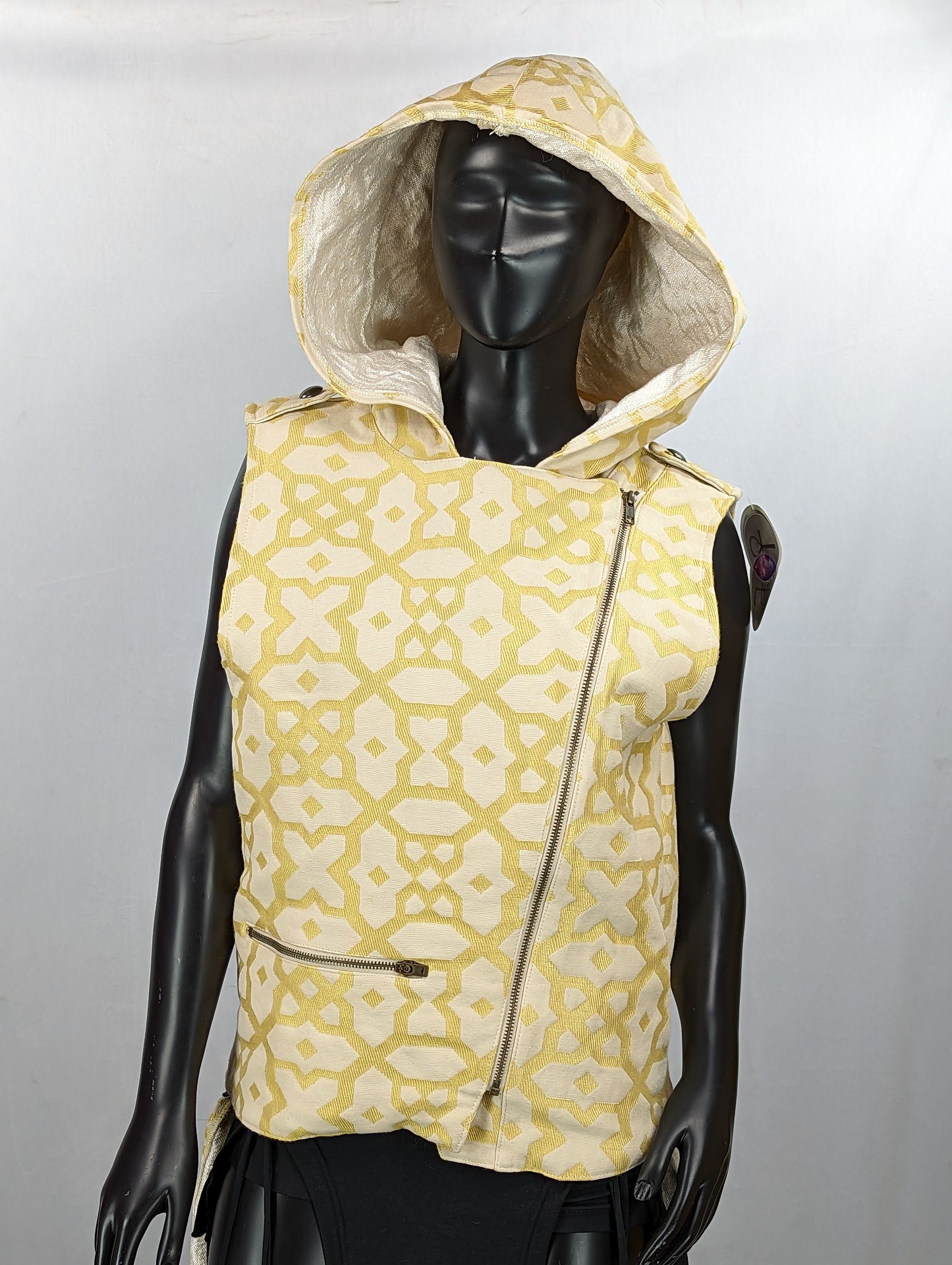 Hooded Tailed Festi-Vest