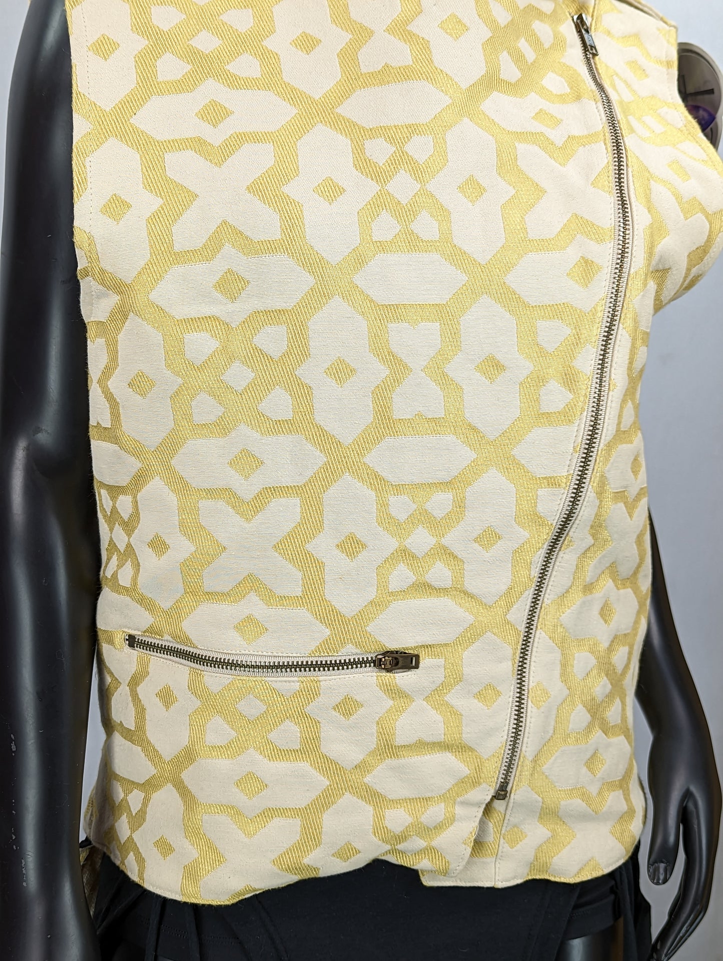 Hooded Tailed Festi-Vest