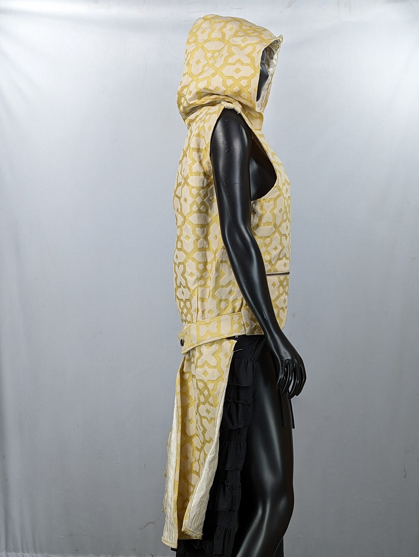 Hooded Tailed Festi-Vest