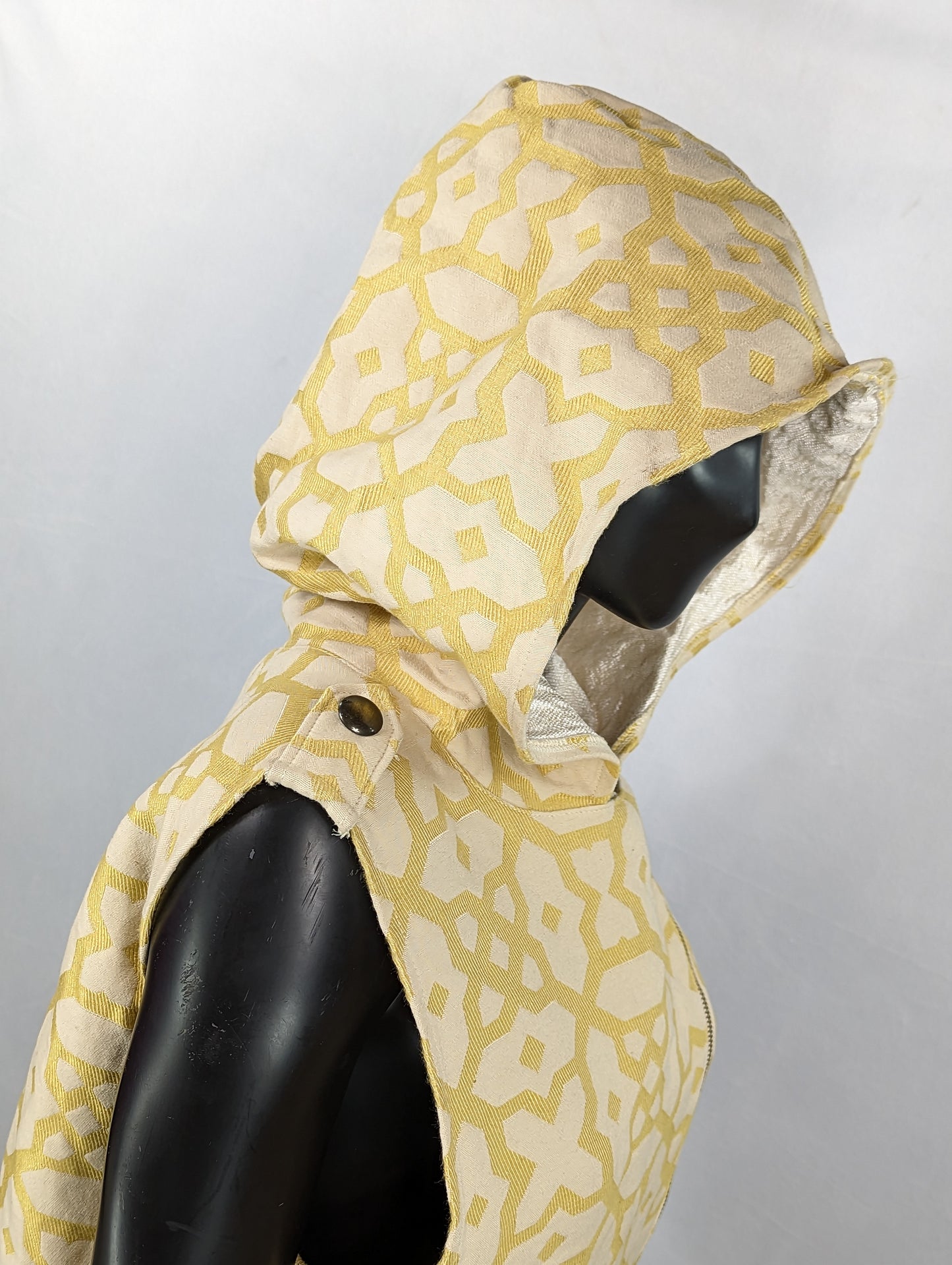 Hooded Tailed Festi-Vest