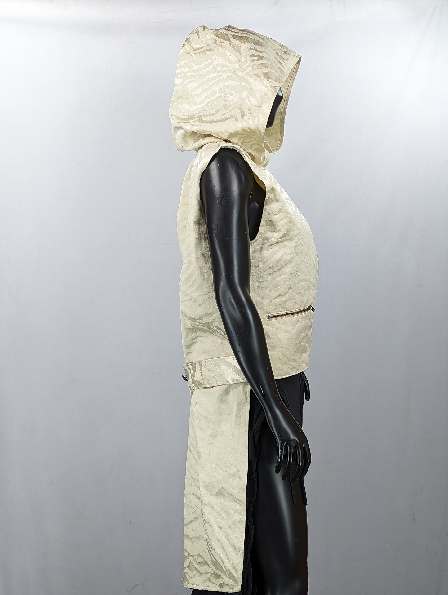 Hooded Tailed Festi-Vest