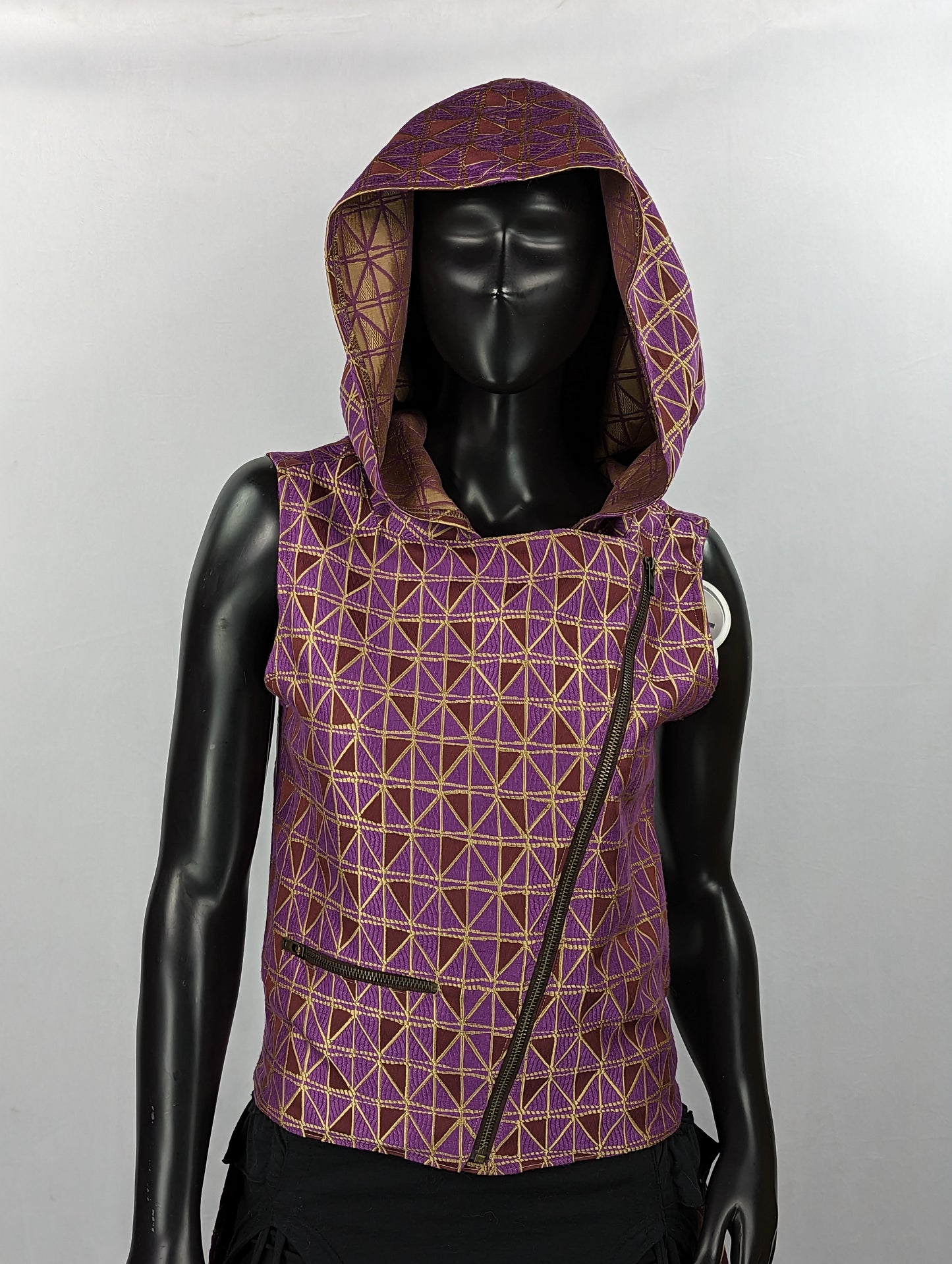 Hooded Tailed Festi-Vest