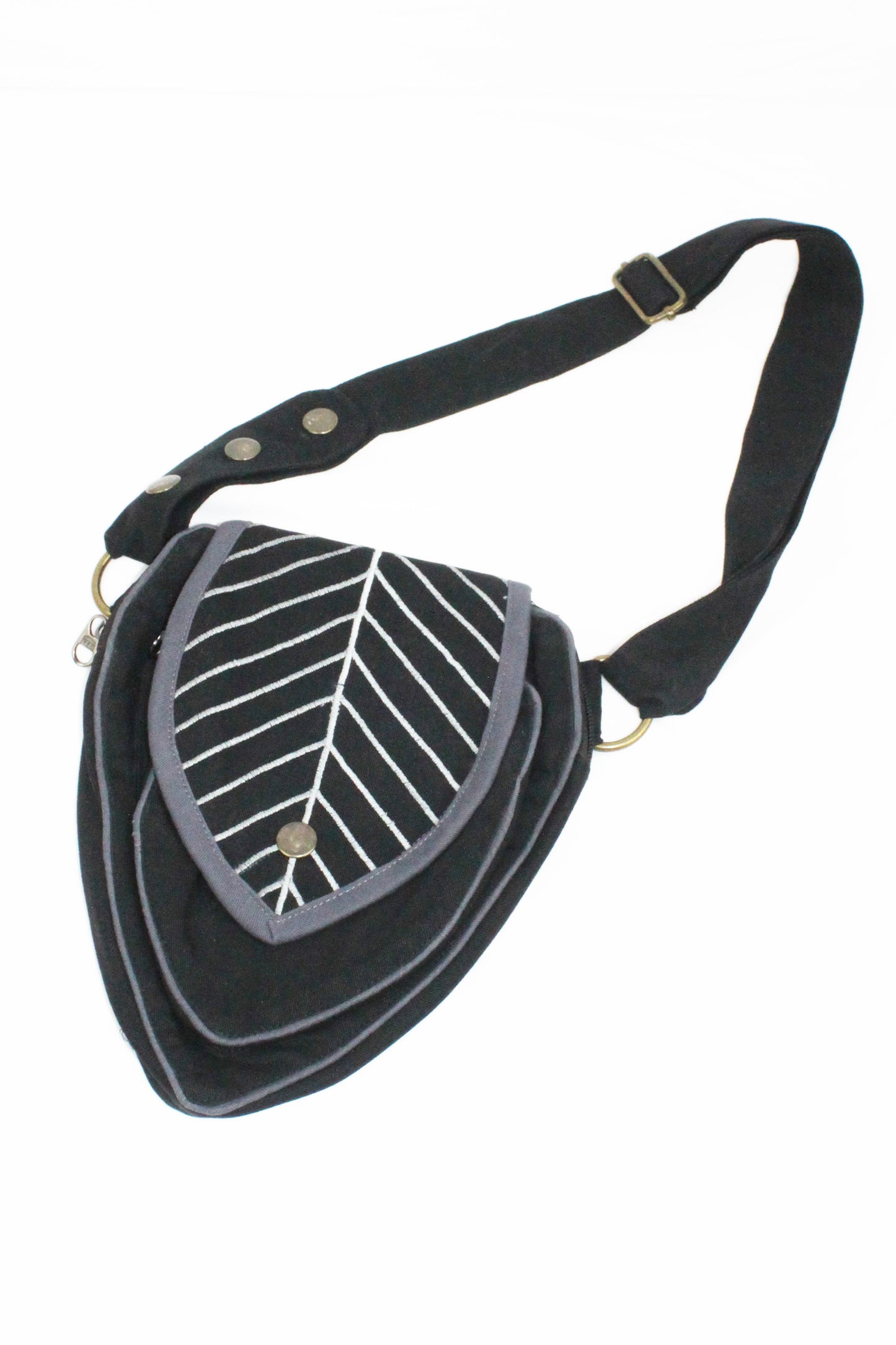 Belt: Leaf Teardrop Pouch [ABO-303B]