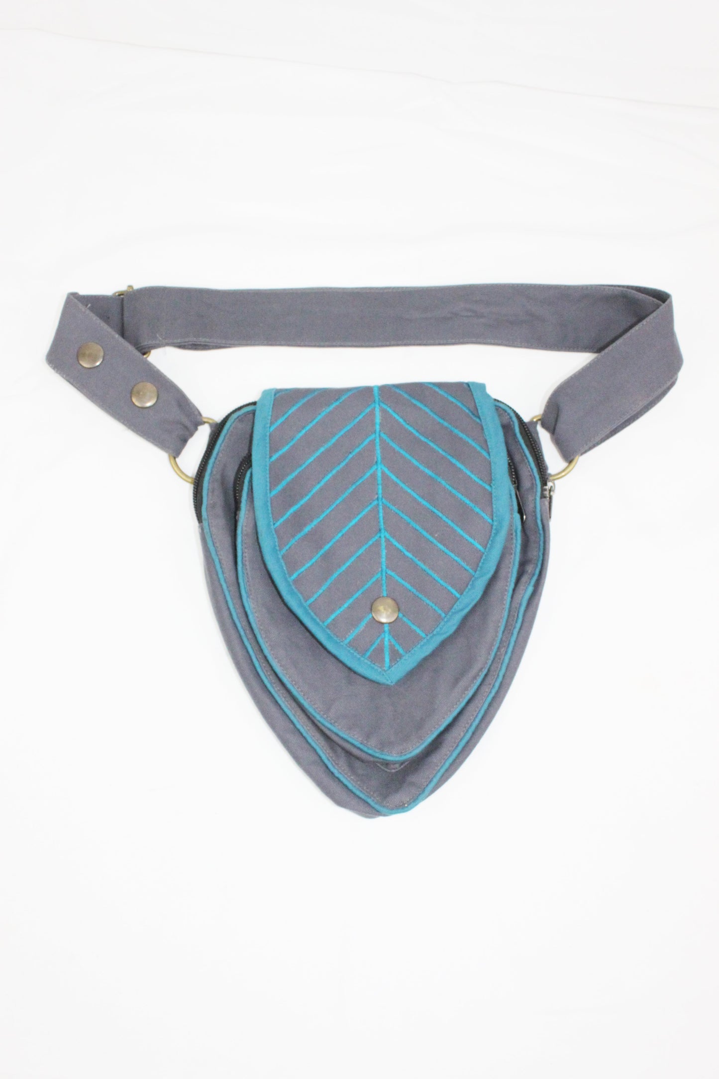 Belt: Leaf Teardrop Pouch [ABO-303B]